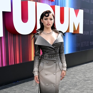 Jenna Ortega Baru Saja Membuat Tren Fashion Ombr&eacute; Kembali Populer