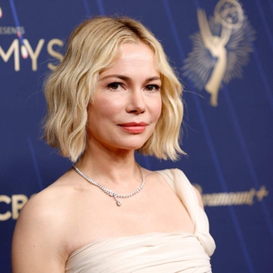 Selebriti Tampil Memukau dalam Balutan Chanel di Primetime Emmy Awards ke-77