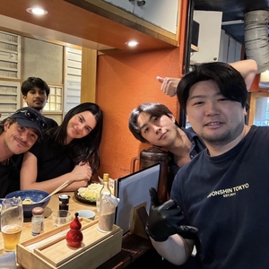 Kendall Jenner & Jacob Elordi Habiskan Waktu Bersama di Jepang Lewat Kencan Udon yang Santai