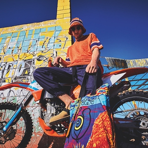 Loewe Rilis Koleksi Terbaru yang Ramah Lingkungan