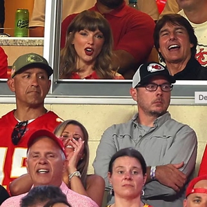 Penampilan Perdana Taylor Swift Pasca Menikah di Pertandingan Chiefs&nbsp;