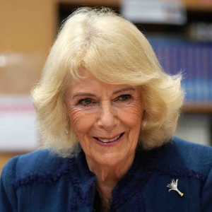 Ratu Camilla Menjadi 