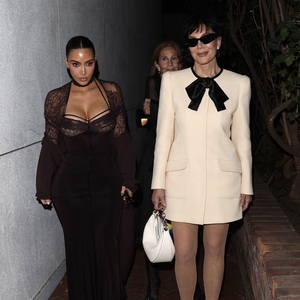 Kris Jenner dan Kim Kardashian Tampil Kontras dalam Date Night Ibu dan Anak