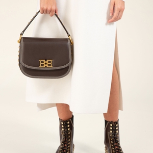 Ini Alasan Kenapa Tas Bally Beckie B-Chain Bisa Melengkapi Gaya Sehari-Hari Anda!