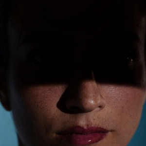 Cara Meratakan Warna Kulit Wajah Kusam untuk Tampil Lebih Percaya Diri