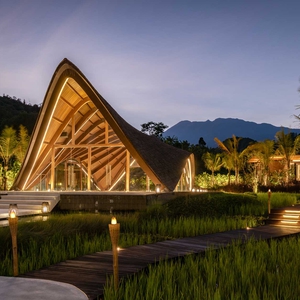 Kencana Valley: Kemewahan dan Kehangatan di Tengah Alam Puncak