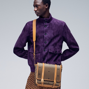 Bally Persembahkan Koleksi Dengan Motif Pennant Terbaru