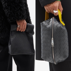 8 Rekomendasi Clutch Pria yang Cocok Dipakai Kerja