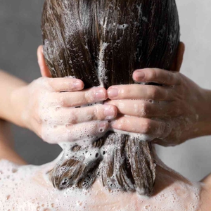 6 Metode Alami Menumbuhkan Rambut di Tahun 2025