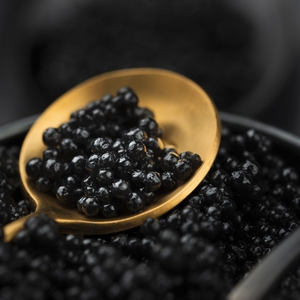 Perawatan Kulit Dengan Caviar? Ini 5 Manfaatnya yang Wajib Anda Ketahui!