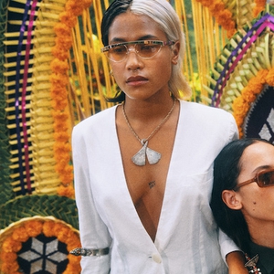 Intip Lini Kacamata Distingtif Gagasan Model Fahrani Empel