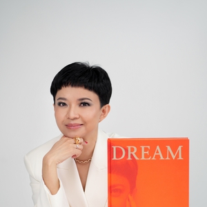 Yuni Jie Meluncurkan Buku Keenamnya Bertajuk Dream