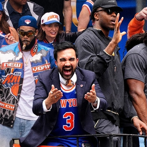 Parade New York Knicks Pagi Ini Jadi Block Party yang Bertabur Bintang