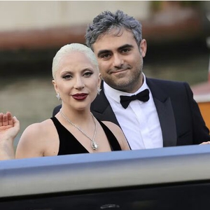 Lady Gaga Sambut Anak Pertamanya Bersama Michael Polansky