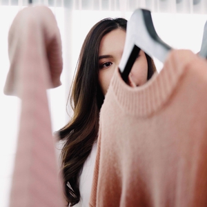 Rekomendasi Model Baju Natal Wanita Terbaru