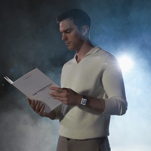 Film Pendek Terbaru Nicholas Hoult Berjudul The Turning Point Bersama Jam Tangan Jaeger-LeCoultre