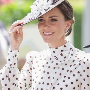 Pesona Kate Middleton dalam Balutan Gaun Putih di Royal Ascot