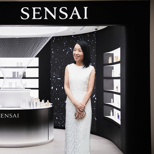 Percakapan Eksklusif Bersama Yoshiko Sakurai tentang Warisan dan Filosofi Kecantikan SENSAI