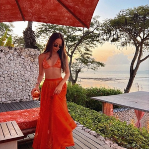 Alyssa Daguise Mengenakan Koleksi Terbaru dari Dior Bertajuk Dioriviera