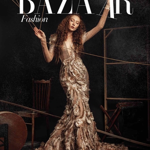 Terinspirasi dari Kisah Boneka Marionette, Lihat Bagaimana Penggunaan Korset Pada Sebuah Gaun