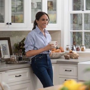 Duchess Meghan Beri Bocoran Musim Kedua Serial Orisinal Netflix-nya, With Love, Meghan