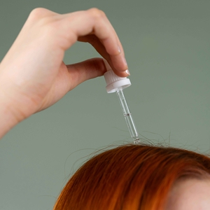 Cara Pakai Hair Tonic agar Rambut Lebih Kuat