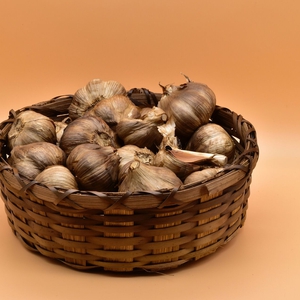 8 Manfaat Black Garlic untuk Kesehatan yang Perlu Diketahui