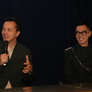 Nicholas Saputra Bicara Soal Batu Mulia dan Makna Perhiasan Pria pada Sesi bersama Mondial