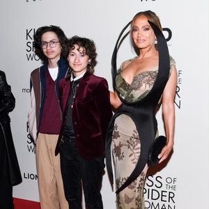Jennifer Lopez Ungkap Fase Empty Nest yang Membuatnya Kembali ke Studio