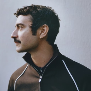 Dario Vitale Mengundurkan Diri dari Versace