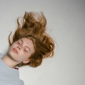 Bukan Sekadar Sedih Biasa, Ini Ciri-ciri Wajah Orang Depresi