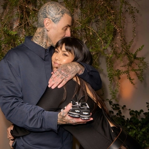 Kourtney Kardashian Bercerita Tentang Perjalanan Bebas dari Alkohol