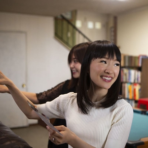 Bukan Masalah, Ternyata Rumah Marie Kondo Juga Berantakan