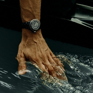 Chanel Soroti Revolusi Dalam Dunia Horologi Melalui J12