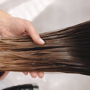 Rahasia Cara Mandi Setelah Smoothing agar Hasilnya Lebih Tahan Lama