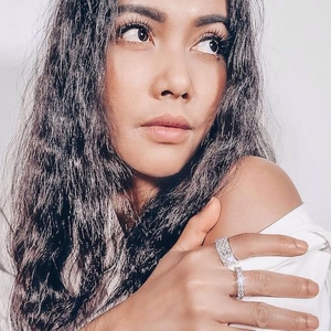 Kunci Survival Mode Denada Tambunan: Menjadi Seorang Instruktur Zumba dan Tetap Aman Secara Finansial