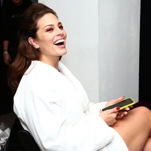 4 Kebiasaan ‘Sehat’ Ini Dapat Membuat Gigi Anda Kuning