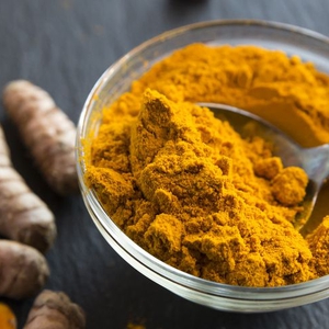 Cara Membuat Masker Wajah dari Kunyit & Madu