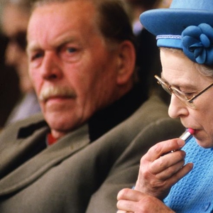 8 Produk Kecantikan Favorit Queen Elizabeth