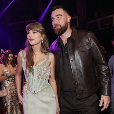 Travis Kelce Beri Komentar Langka Perihal Pernikahannya dengan Taylor Swift