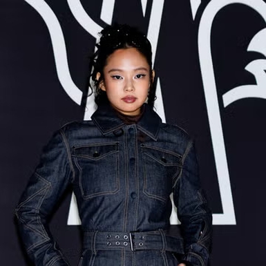 Mengapa Jennie Melewatkan Grammy Awards 2026?