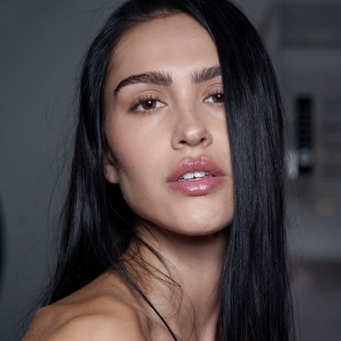 Apakah Cryotherapy Menjadi Kunci Rambut Lebih Tebal dan Bervolume?