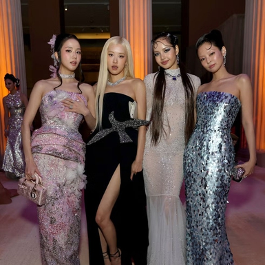 Inilah yang Dikenakan Setiap Anggota Blackpink di After-Party Met Gala 2026