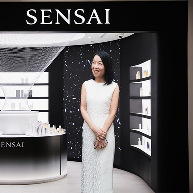 Percakapan Eksklusif Bersama Yoshiko Sakurai tentang Warisan dan Filosofi Kecantikan SENSAI