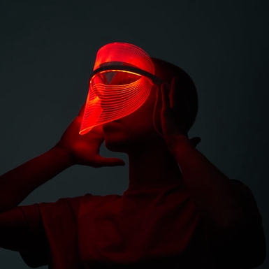 Apakah Masker LED Bisa Memperburuk Melasma? Ini Kata Dokter Kulit