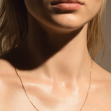 Ya, Anda Bisa Mengatasi Penuaan pada Leher Anda