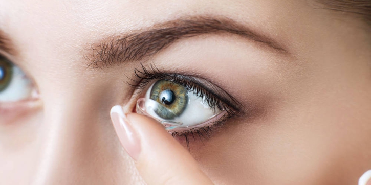 Tips Merawat Contact Lens