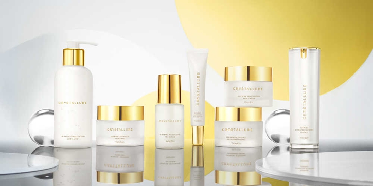 Gold-Peptide Crystals: Rahasia Kulit Tampak Muda & Bercahaya