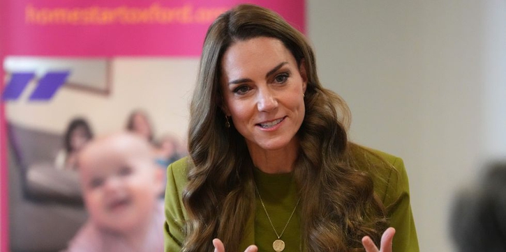 Princess Kate Menunjukkan Rasa Cinta pada Anak-Anaknya Lewat Kalung Terbarunya