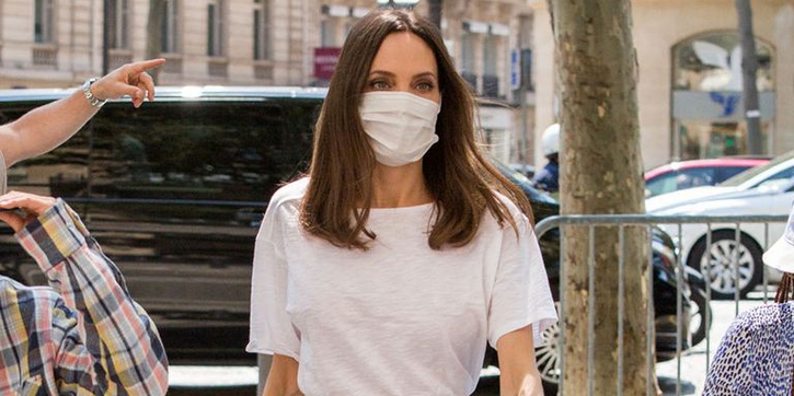Angelina Jolie Terlihat Pakai Celana Linen yang Sangat Serasi dengan Karakternya